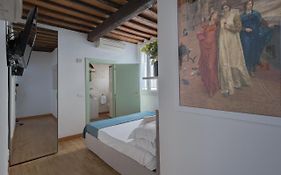 Moro Apartment Two